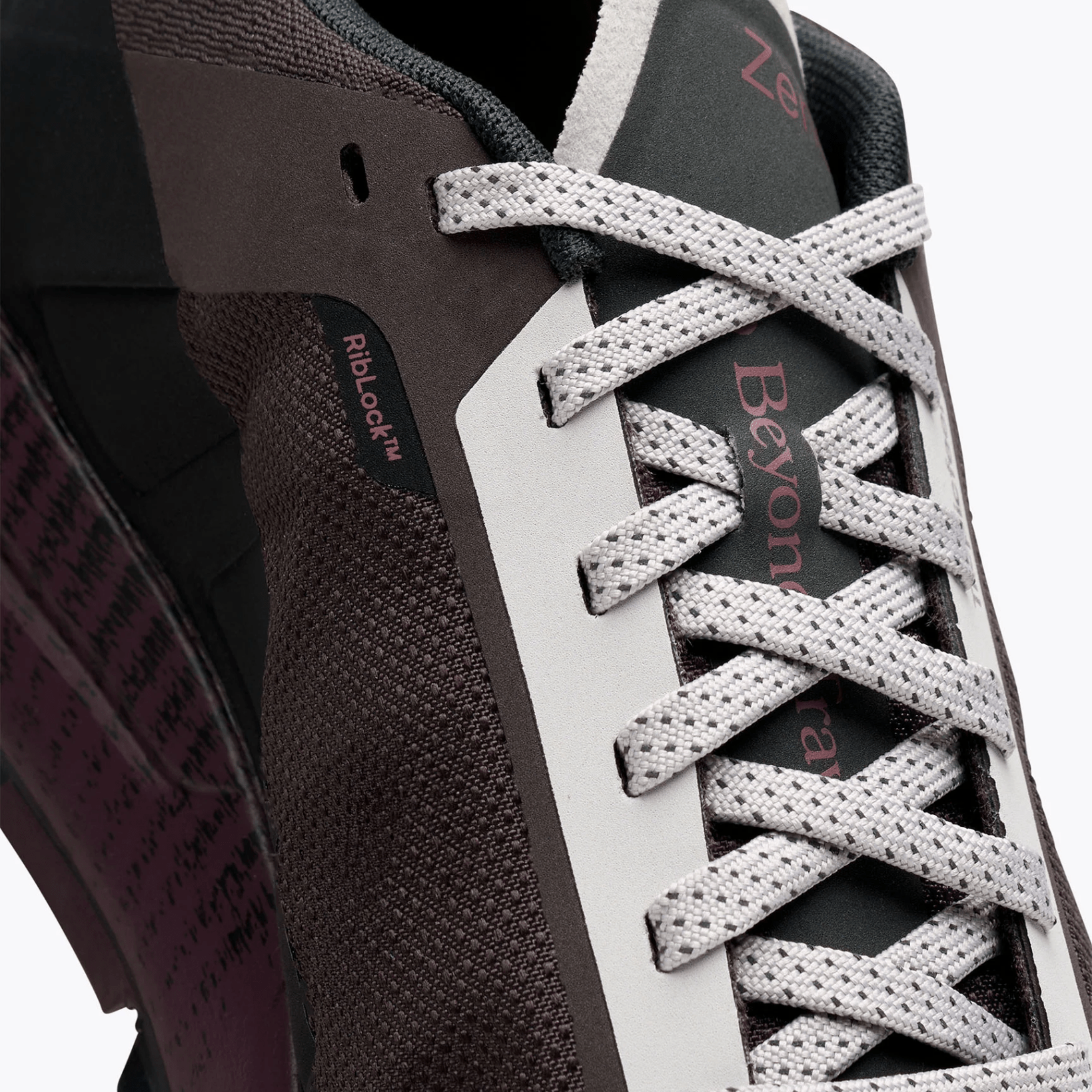 Zenda - Waterfriendly SneakerTropicfeelTropicfeel Thailand2510194U183362510194U18336Coffee Brown36EUZenda