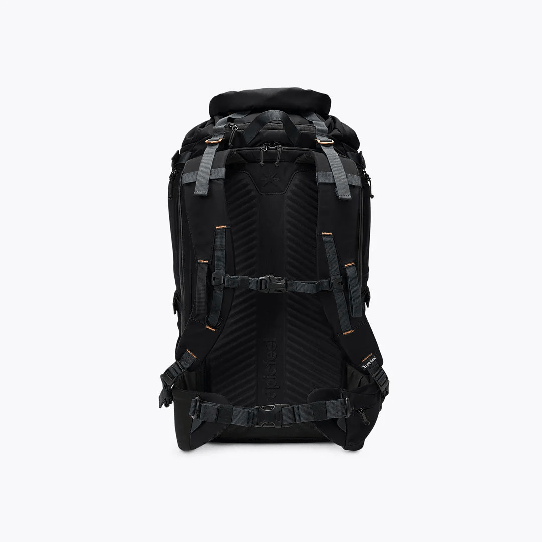 Shelter - BackpacksTropicfeelTropicfeel Thailand2411277U001008436615124213Core BlackShelter