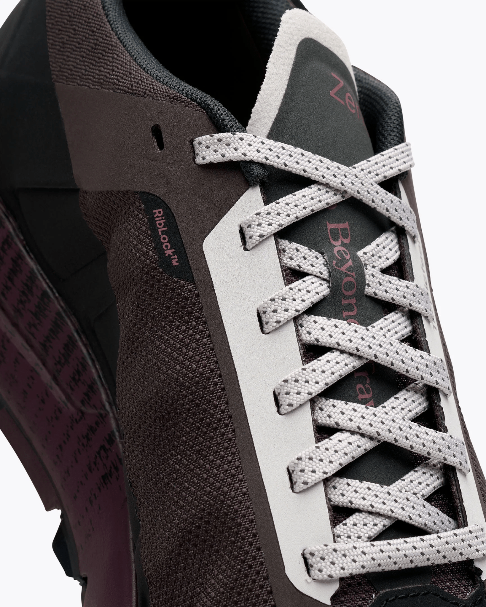 Zenda - Waterfriendly SneakerTropicfeelTropicfeel Thailand2510194U183362510194U18336Coffee Brown36EUZenda