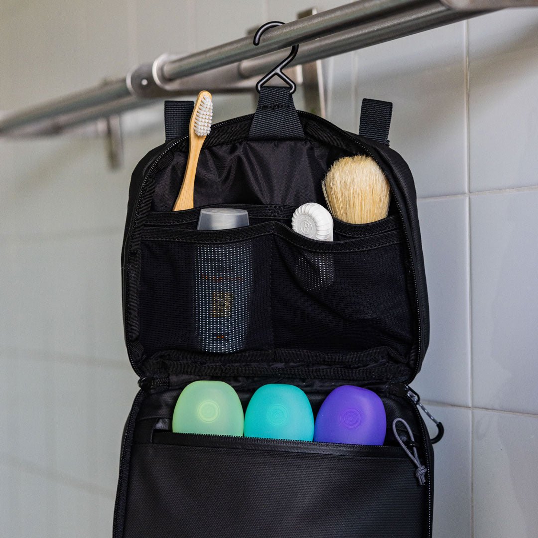 FidLock® Toiletry Core Black - Backpack AccessoriesTropicfeelTropicfeel Thailand2390022U001008436604117790Core Blackproduct - image